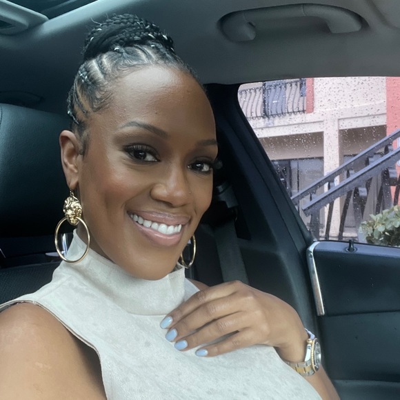 Meet your Posher, Achie - Picture 6 of 6